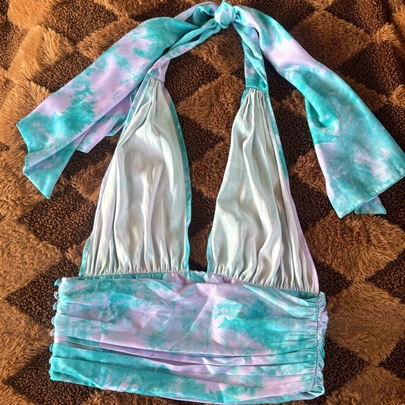 REVOLVE Lovers & Friends Venice top - Picture 4 of 10